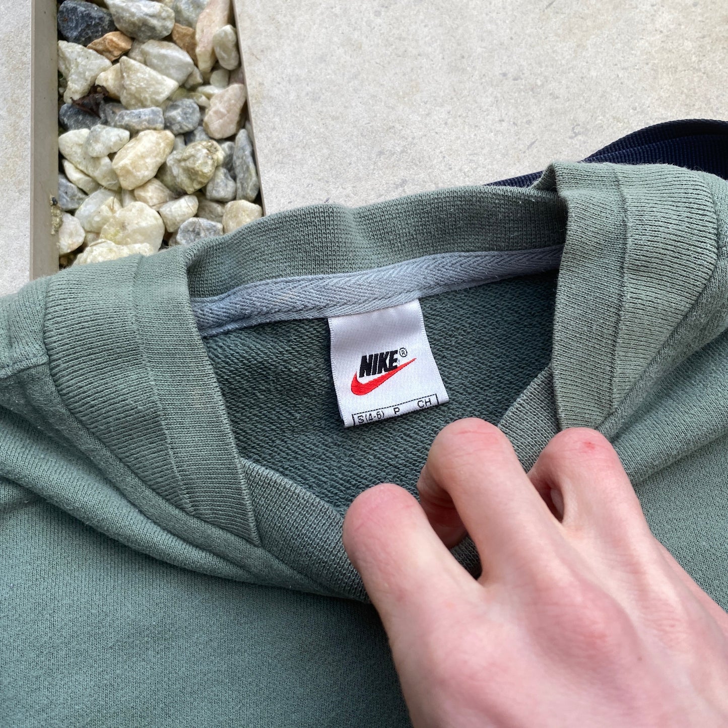 90s Nike Swoosh Sweatshirt Green Small