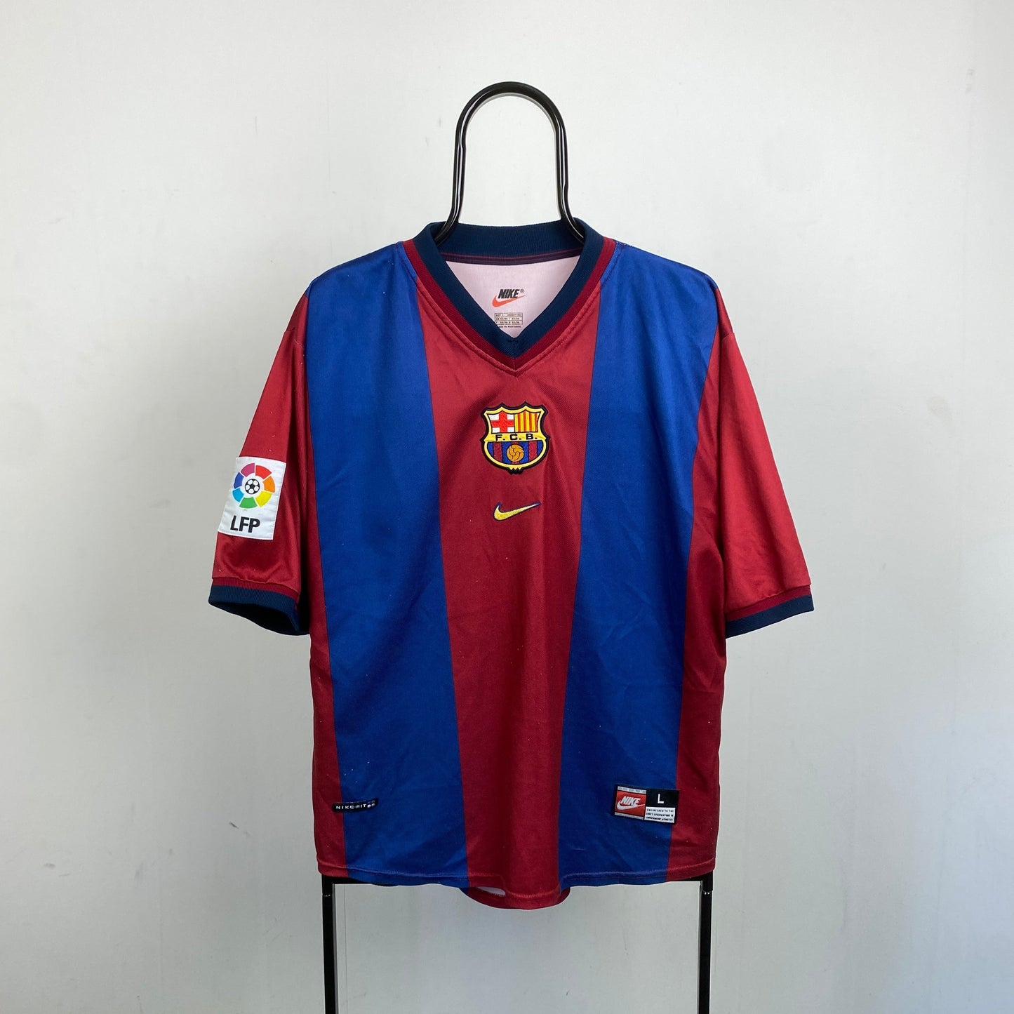 90s Nike Barcelona Football Shirt T-Shirt Red Large