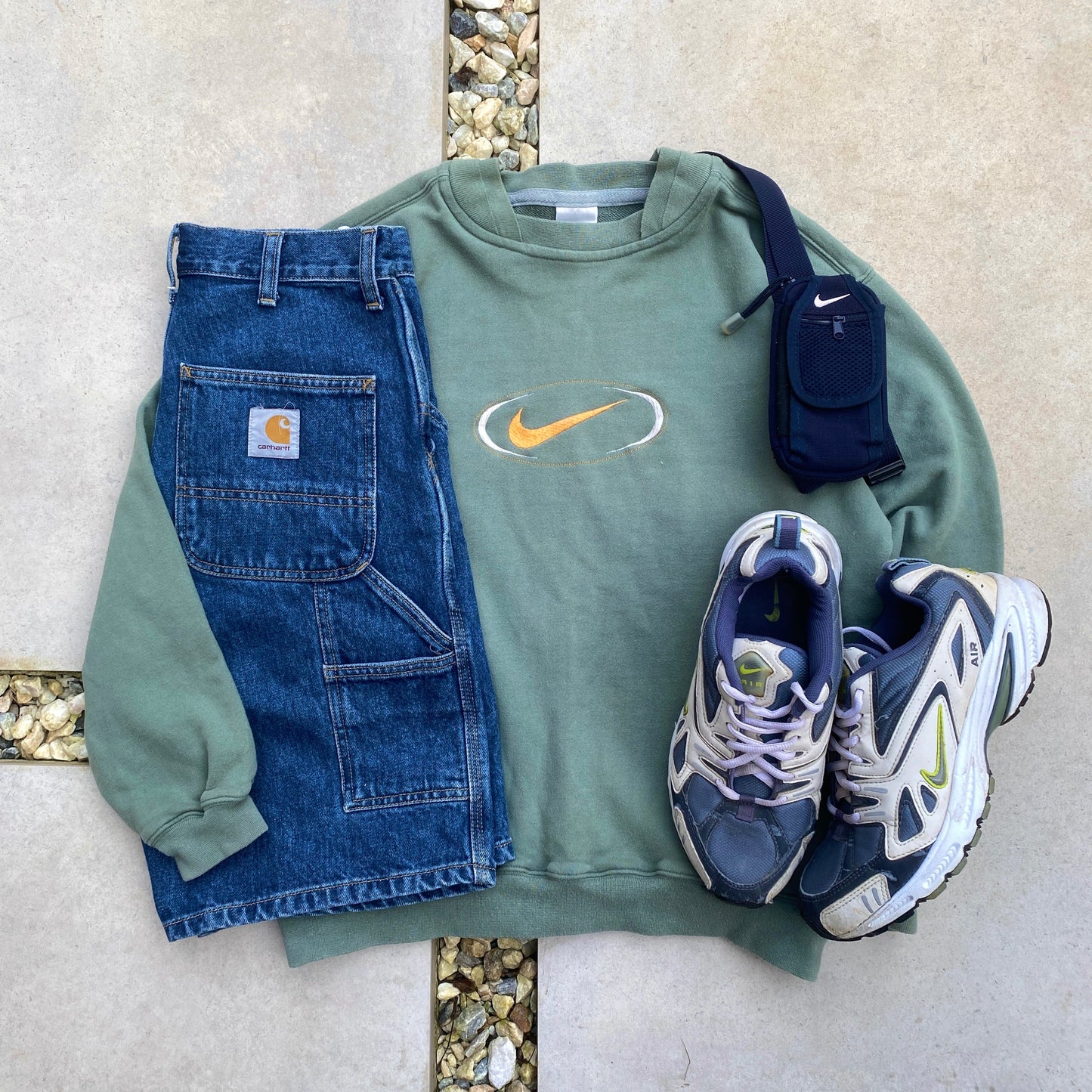 90s Nike Swoosh Sweatshirt Green Small