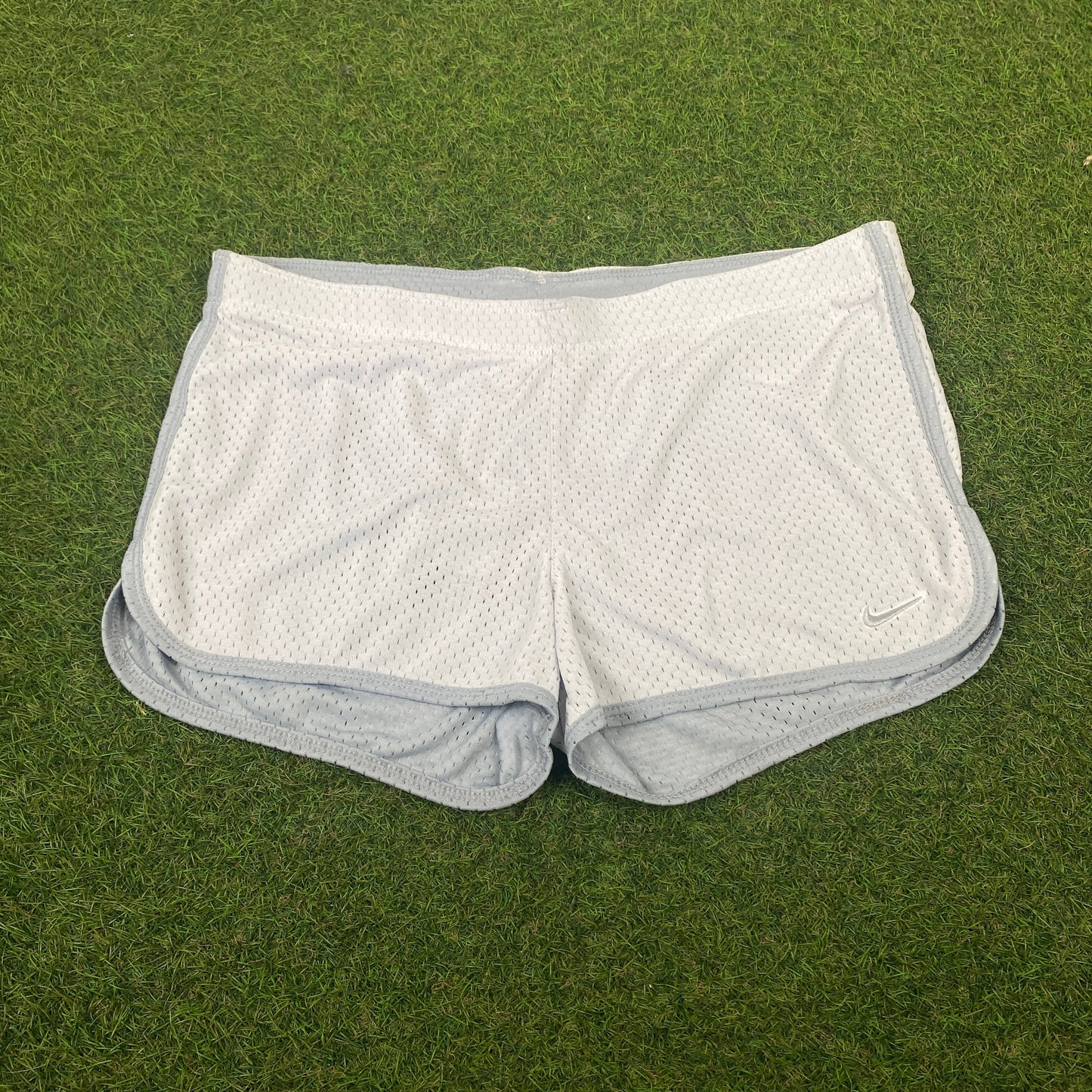 00s Nike Mesh Shorts White Medium