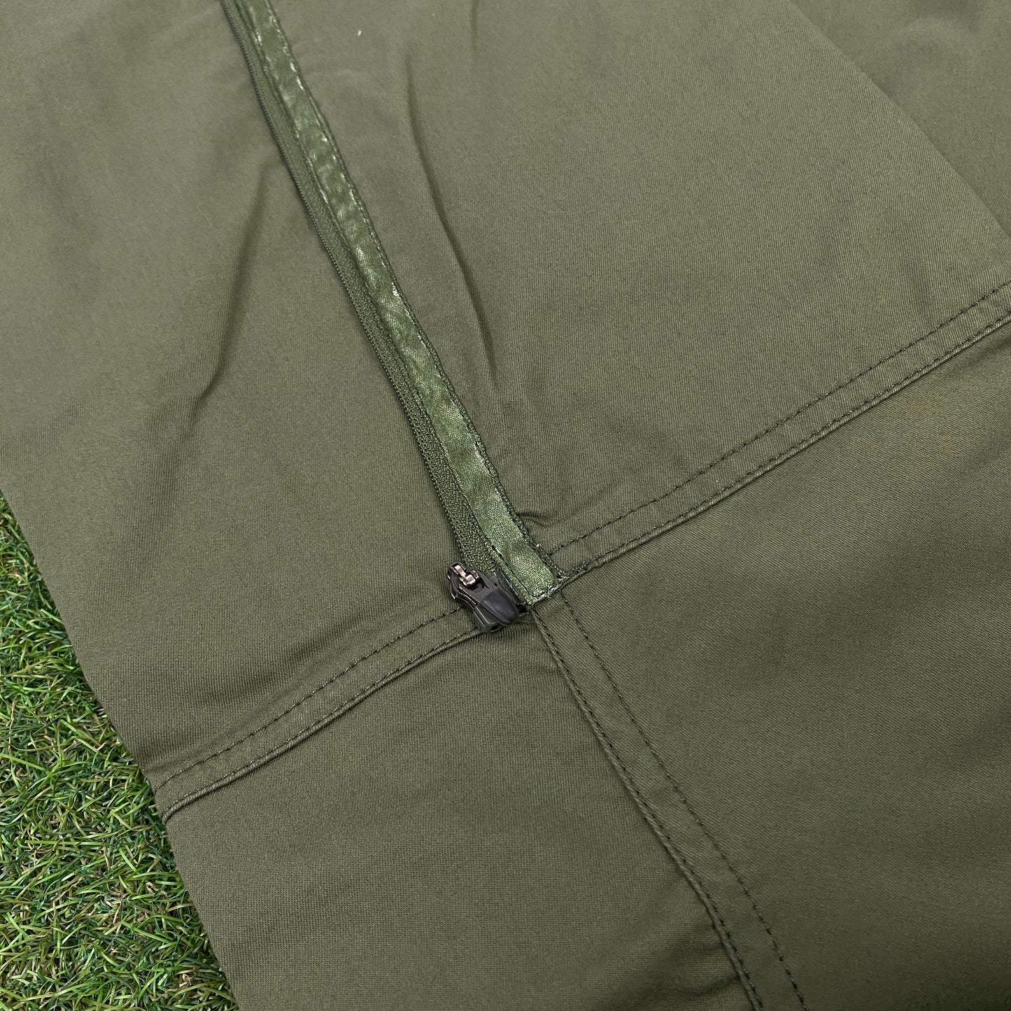 00s Nike Parachute Cargo Joggers Green Medium